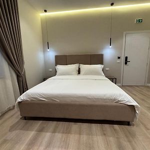 Kamer met een Queen Size Bed